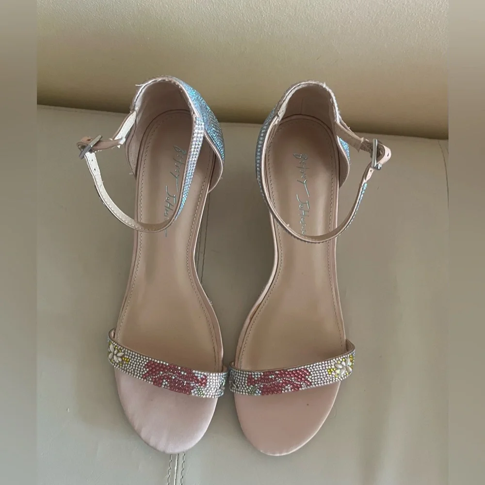 Betsey Johnson Women's Sb-Debie Pump size 11M